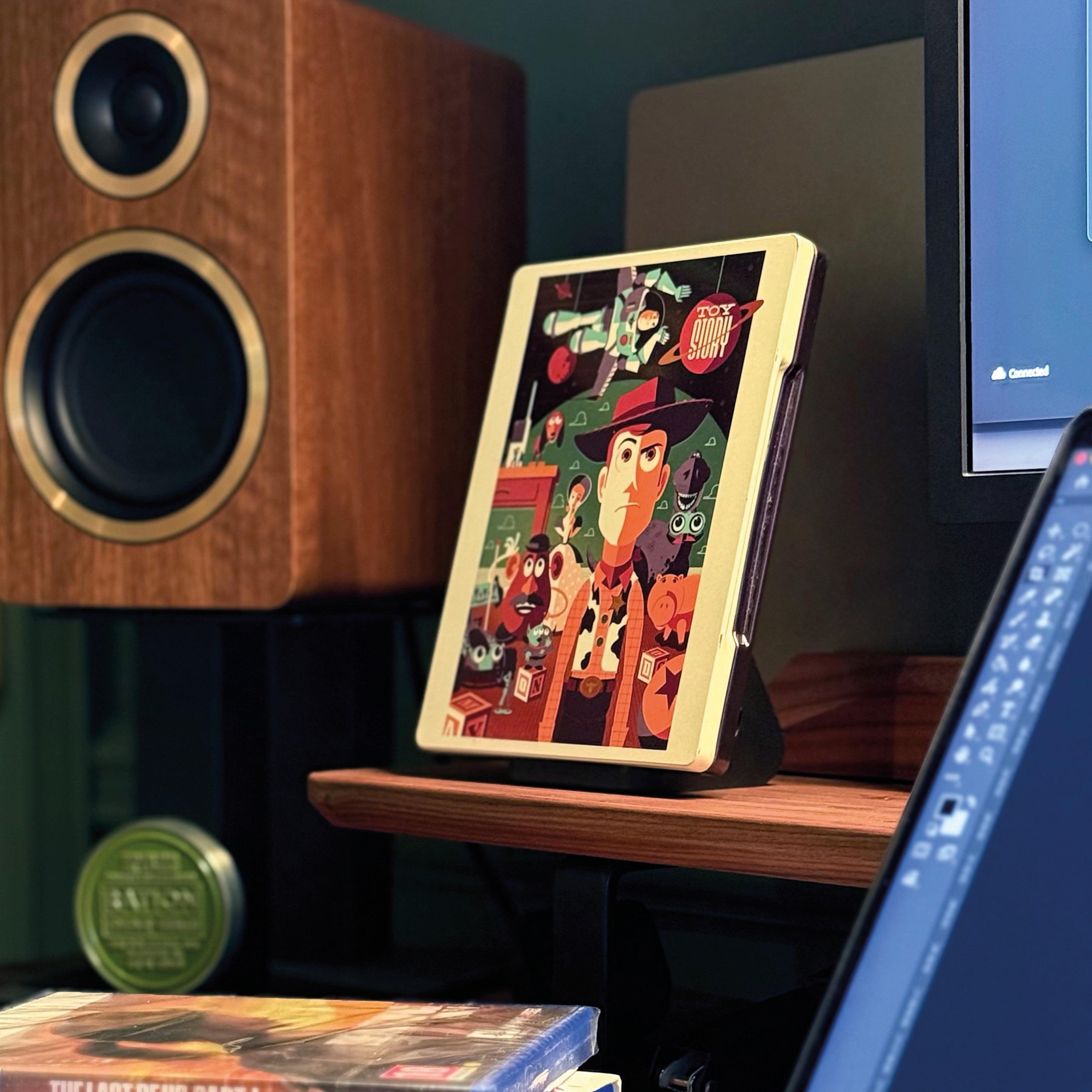 MagStand - Steelbook Desk/Shelf Display