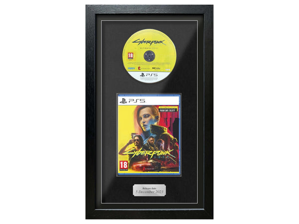 Cyberpunk 2077: Ultimate Edition (PS5) Exhibition Range Framed Game - Frame-A-Game